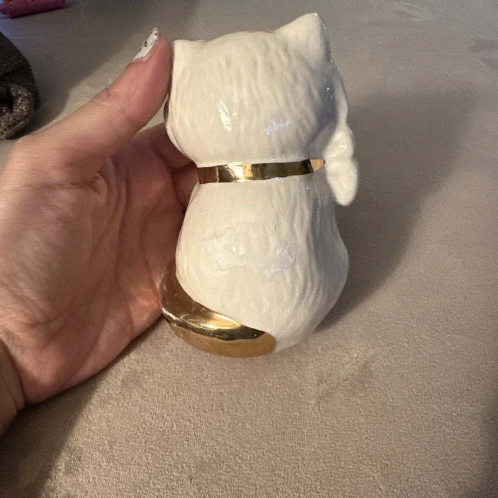 Vintage Pocelain/ Ceramic Mini Cat Fingurine White W/ Gold Accents piggy bank
